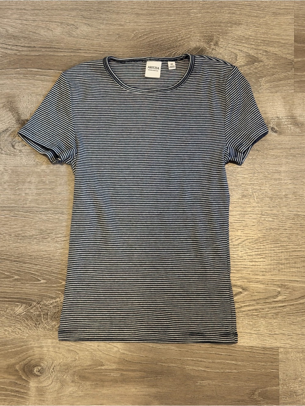 NWOT Aritzia striped tshirt